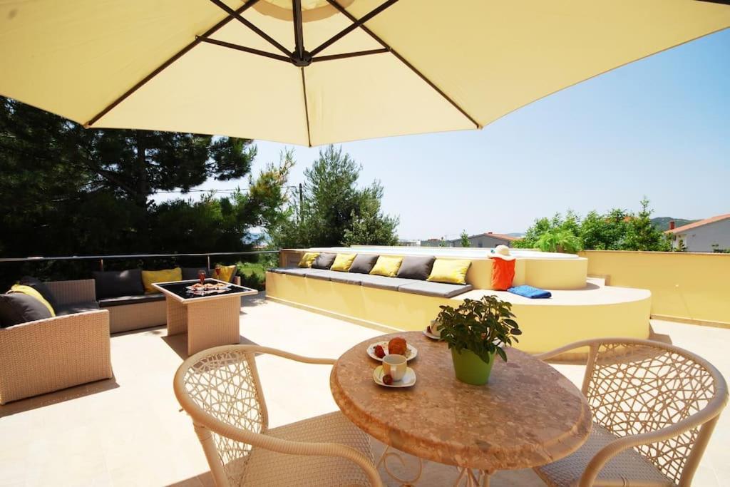 Kaštela Apartmant With Pool 8 מראה חיצוני תמונה